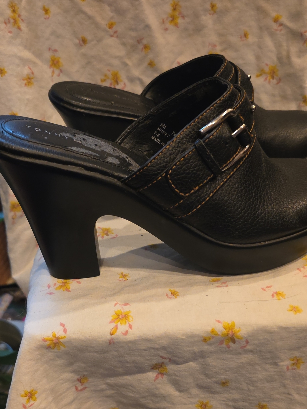 Tommy Hilfiger Black Leather Buckle Mule Heels with Contrast Stitching